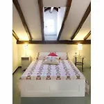 Accademia Bed & Breakfast 3*