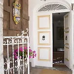 Bed & Breakfast Accademia Giardini Naxos