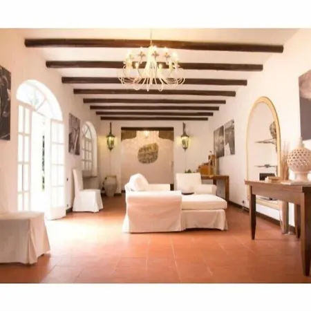 Accademia 3* Giardini-Naxos