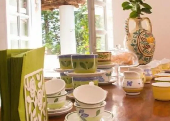 Accademia 3* Giardini-Naxos