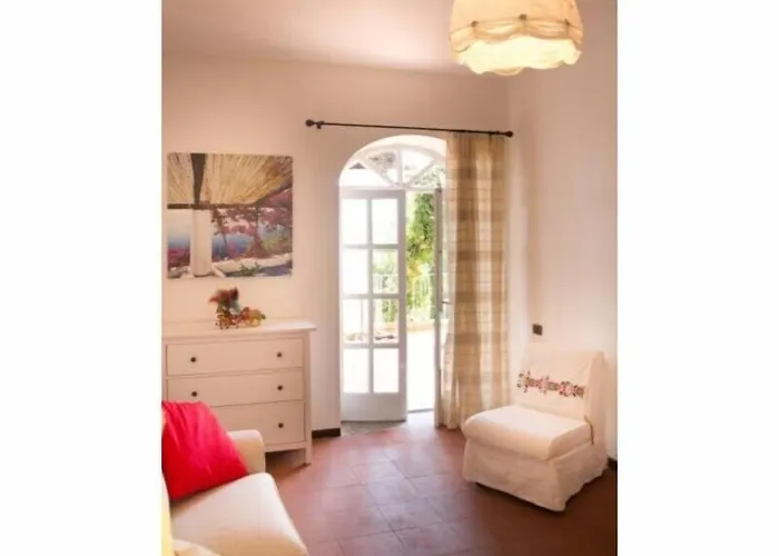 Accademia 3* Giardini-Naxos