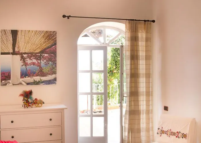 Accademia Giardini-Naxos