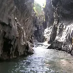 Accademia 贾迪尼-纳克索斯