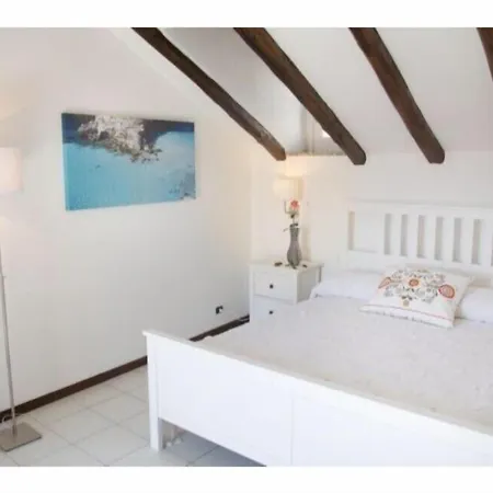 Couette-café Accademia 3*