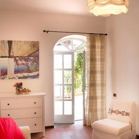 Accademia Giardini-Naxos