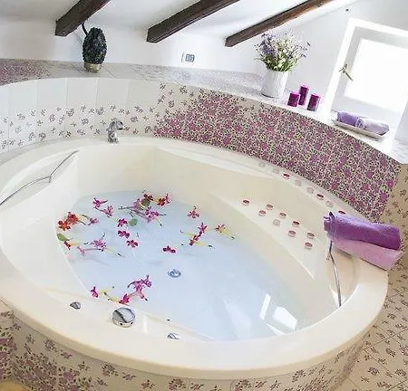 Accademia Couette-café