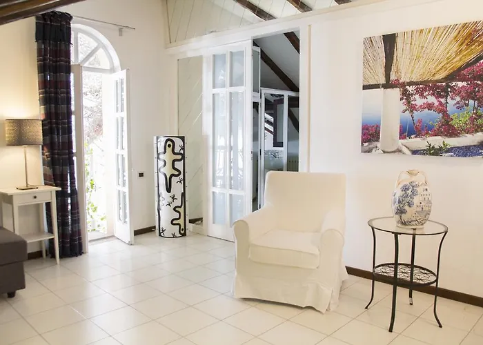 Accademia Giardini Naxos